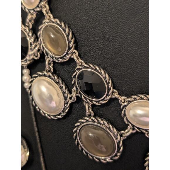 Lot of Three Layered Coordinating Pearl Crystal Bead Chain Necklaces - Picture 5 of 11